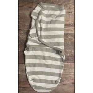 SwaddleMe Swaddle Me Grey Gray Stripe Baby Boy Baby Girl Swaddle, Size Small